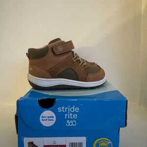 Stride Rite Kids Brown and Tan Sneakers Booties